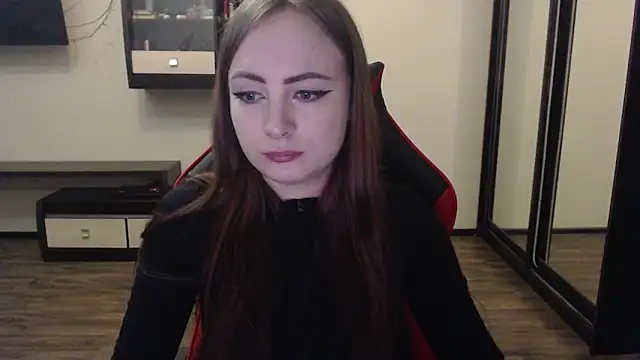 Snapshot of Laralianna chatting on March 2, 2025, 6:46 pm Laralianna online show from March 2, 2025, 6:46 pm