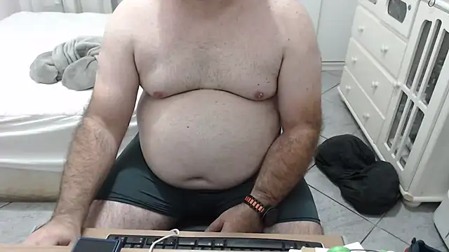 MysterBearMG online show from October 3, 2025, 12:03 am