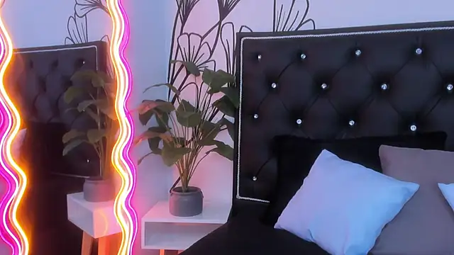 Sweet Ariadna  online show from March 1, 2026, 12:16 pm