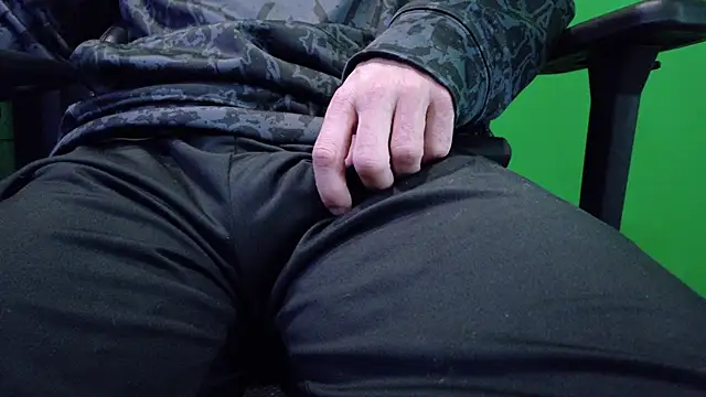 kuruptxxx live online show from February 15, 2026, 2:49 pm