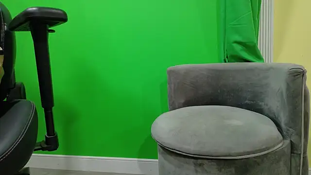 kuruptxxx live online show from February 18, 2026, 8:38 pm