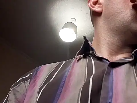 Snapshot of theSmallest-dick chatting on December 3, 2024, 10:23 pm theSmallest-dick online show from December 3, 2024, 10:23 pm