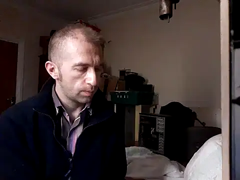 Snapshot of theSmallest-dick chatting on December 17, 2024, 7:59 pm theSmallest-dick online show from December 17, 2024, 7:59 pm