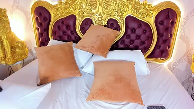 Dulce 26  online show from September 11, 2025, 5:13 pm