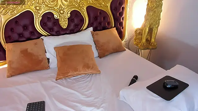 Dulce 26  online show from March 22, 2025, 5:09 pm