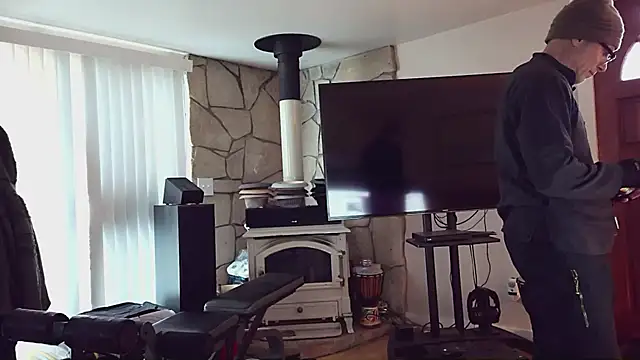 MoonDancer online show from February 18, 2026, 11:23 pm