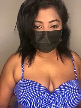  Cute ariana  online show from September 22, 2025, 6:03 pm