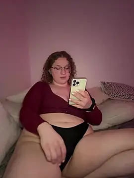 Snapshot of EmmieRae chatting on March 9, 2025, 11:58 am EmmieRae online show from March 9, 2025, 11:58 am