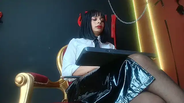 Snapshot of amy-mistress chatting on December 5, 2024, 8:49 pm amy-mistress online show from December 5, 2024, 8:49 pm