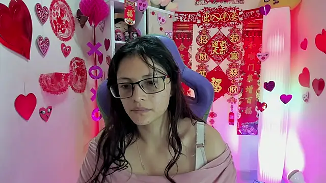 Snapshot of Kyomi_chang chatting on February 18, 2026, 12:34 pm Kyomi chang online show from February 18, 2026, 12:34 pm