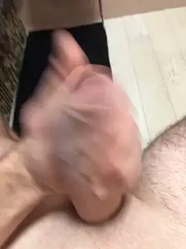 Snapshot of MagicKenzo99 chatting on December 6, 2024, 12:44 pm MagicKenzo99 online show from December 6, 2024, 12:44 pm