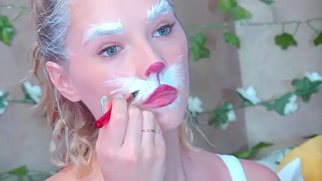 GentleRossi online show from April 4, 2026, 5:08 pm