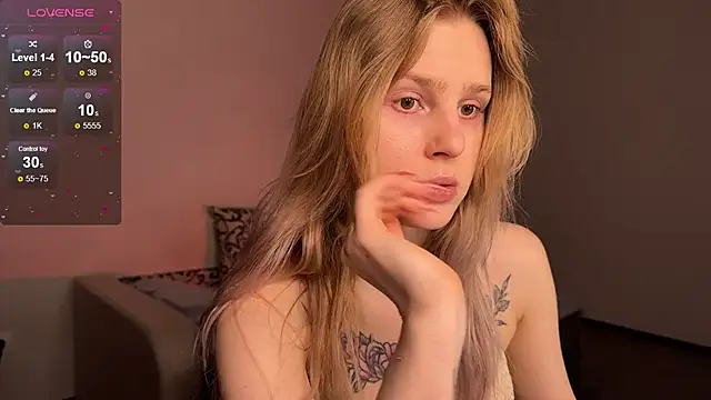 Snapshot of Chanel_Gill chatting on February 18, 2025, 3:41 pm Chanel Gill online show from February 18, 2025, 3:41 pm