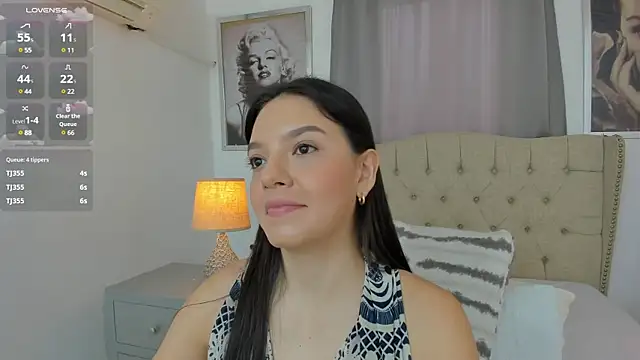 Snapshot of Beautyari_ chatting on March 6, 2025, 12:19 pm Beautyari online show from March 6, 2025, 12:19 pm