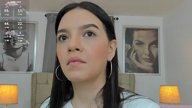 Snapshot of Beautyari_ chatting on March 21, 2025, 12:17 pm Beautyari online show from March 21, 2025, 12:17 pm