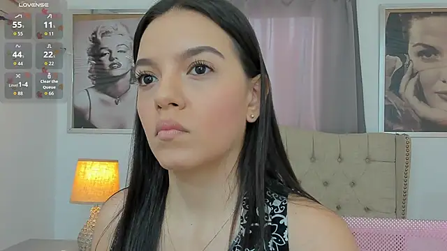 Snapshot of Beautyari_ chatting on October 2, 2025, 12:19 pm Beautyari online show from October 2, 2025, 12:19 pm