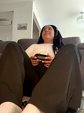 Snapshot of MeghanXO chatting on September 22, 2025, 1:06 pm MeghanXO online show from September 22, 2025, 1:06 pm