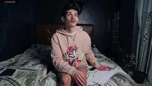 DanielCrush1 online show from February 20, 2026, 6:48 am