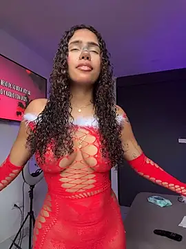 Snapshot of stormyy_ chatting on December 1, 2025, 8:10 pm stormyy online show from December 1, 2025, 8:10 pm