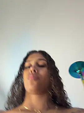 Snapshot of stormyy_ chatting on January 31, 2026, 10:41 pm stormyy online show from January 31, 2026, 10:41 pm