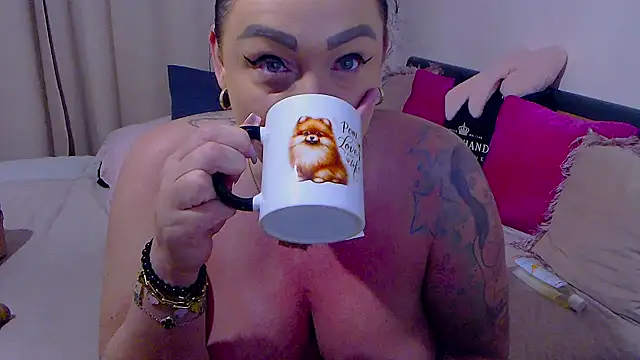 Snapshot of BustyVicky chatting on May 3, 2026, 8:12 pm BustyVicky online show from May 3, 2026, 8:12 pm