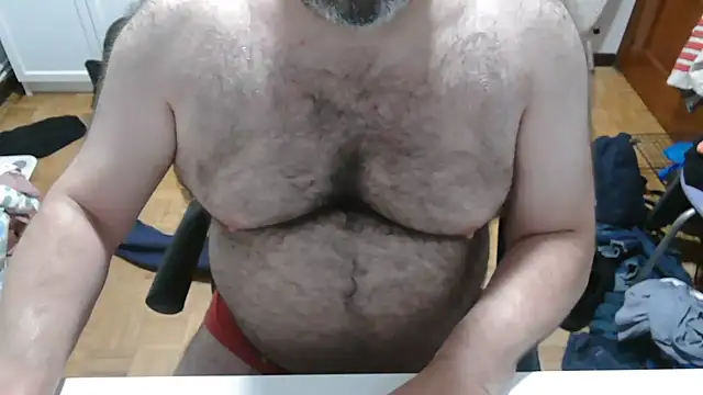 Snapshot of mikeyhotbear chatting on June 30, 2026, 3:50 am mikeyhotbear online show from June 30, 2026, 3:50 am