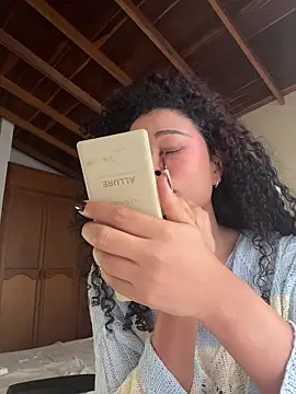 GabriSaenz online show from February 24, 2026, 1:34 pm