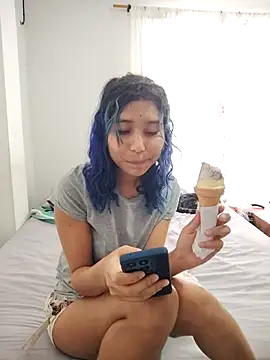 Snapshot of SAT--SU_U chatting on November 28, 2025, 8:09 pm SAT--SU U online show from November 28, 2025, 8:09 pm