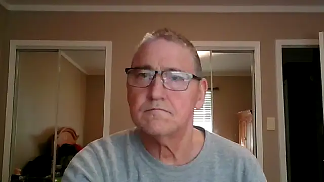 Snapshot of takeitall101 chatting on February 12, 2026, 3:23 pm takeitall101 online show from February 12, 2026, 3:23 pm