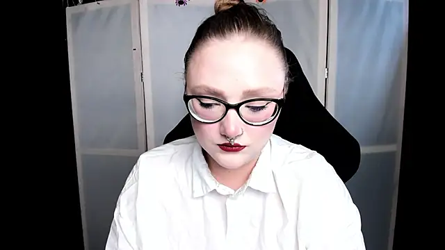 Snapshot of YourDyingBride chatting on November 19, 2025, 3:39 am YourDyingBride online show from November 19, 2025, 3:39 am