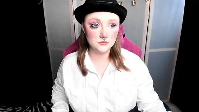 Snapshot of YourDyingBride chatting on October 27, 2025, 3:51 am YourDyingBride online show from October 27, 2025, 3:51 am