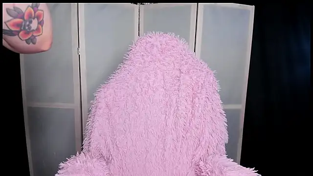 YourDyingBride online show from March 29, 2026, 2:35 am