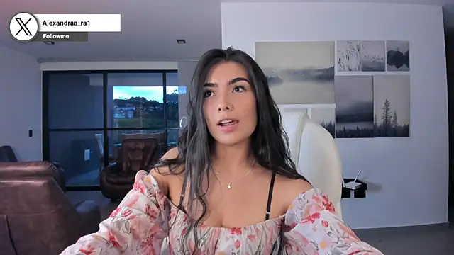 Snapshot of Alexandra_ra chatting on June 23, 2026, 11:14 pm Alexandra ra online show from June 23, 2026, 11:14 pm