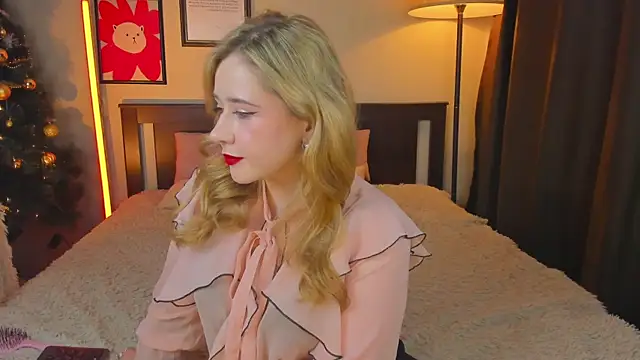 Lav Tender online show from December 21, 2025, 9:26 pm