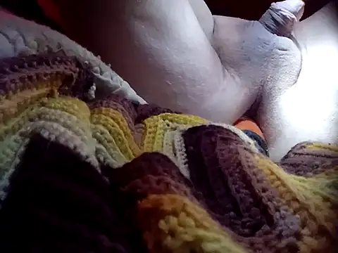 Snapshot of jas319593 chatting on December 4, 2025, 5:17 am jas319593 online show from December 4, 2025, 5:17 am