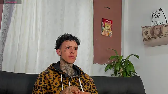 Aron ford online show from October 18, 2025, 1:13 pm