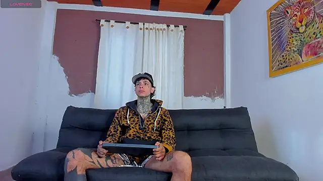 Aron ford online show from September 29, 2025, 12:33 pm