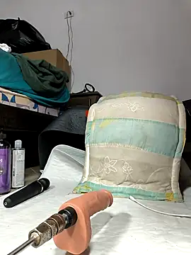 Snapshot of shelby_kutter chatting on February 24, 2026, 5:03 pm shelby kutter online show from February 24, 2026, 5:03 pm