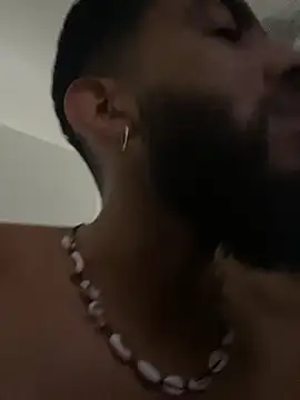 Alessandro  Rossi online show from November 19, 2025, 5:46 pm