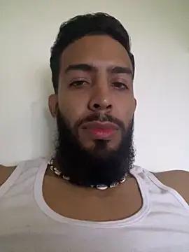 Snapshot of Alessandro__Rossi chatting on February 9, 2026, 3:32 pm Alessandro Rossi online show from February 9, 2026, 3:32 pm