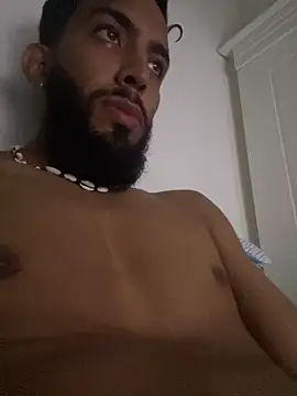 Snapshot of Alessandro__Rossi chatting on February 11, 2026, 6:52 pm Alessandro Rossi online show from February 11, 2026, 6:52 pm