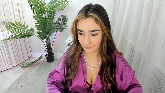 GoldenHeart 1 online show from March 10, 2026, 7:29 pm