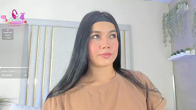 Snapshot of Natasharuso chatting on September 11, 2025, 11:43 am Natasharuso online show from September 11, 2025, 11:43 am