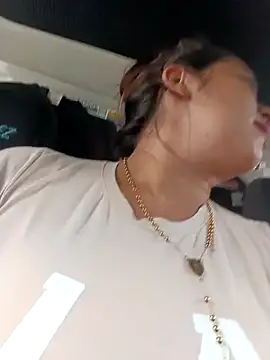 Latina sexy1 online show from April 13, 2026, 7:18 pm