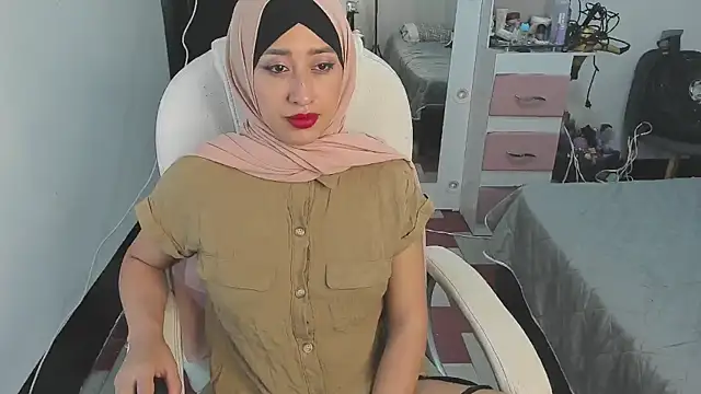 adila anich online show from December 20, 2024, 12:08 am