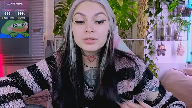 jelya sg online show from October 31, 2025, 12:24 pm