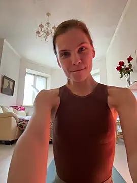 Snapshot of LeyaJohnson chatting on February 14, 2026, 11:43 am LeyaJohnson online show from February 14, 2026, 11:43 am