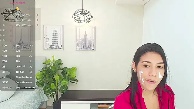 Sassy--Girl online show from October 1, 2025, 6:12 pm