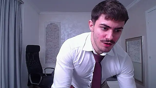 Snapshot of WilsonJules chatting on January 22, 2025, 7:24 pm WilsonJules online show from January 22, 2025, 7:24 pm