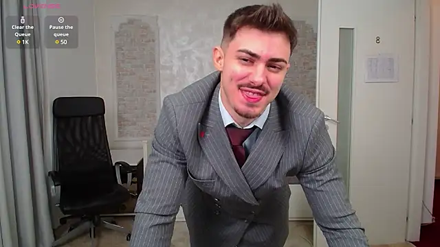 Snapshot of WilsonJules chatting on January 27, 2025, 7:13 pm WilsonJules online show from January 27, 2025, 7:13 pm